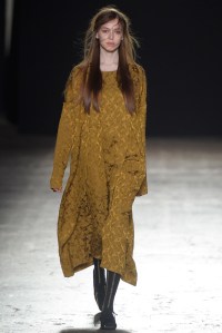 Uma Wang RTW Fall 2016
