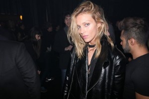 Anja Rubik heavensake party