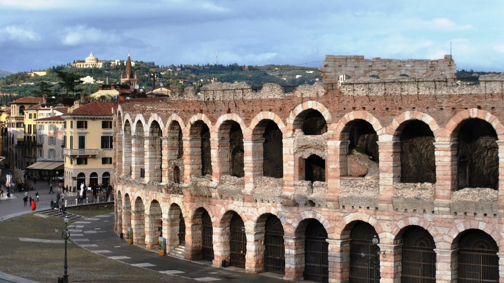 Calzedonia Group Finances Contest for Verona's Arena Amphitheater