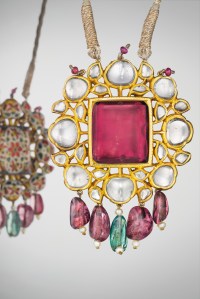 An eighteenth-century spinel diamond and emerald pendant necklace.