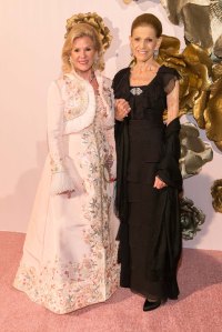 Dede Wilsey and Annette De la Renta