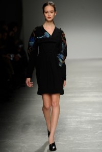 Guy Laroche RTW Fall 2016