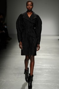 Guy Laroche RTW Fall 2016