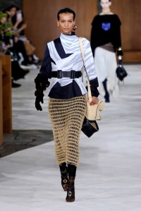 Loewe RTW Fall 2016