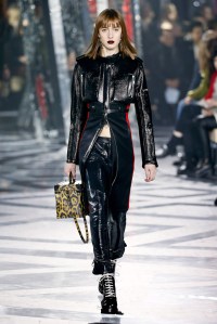 Louis Vuitton RTW Fall 2016