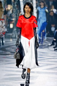 Louis Vuitton RTW Fall 2016