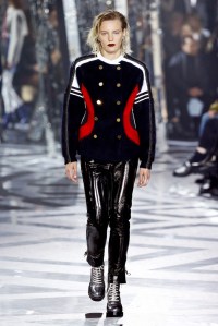 Louis Vuitton RTW Fall 2016