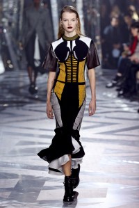 Louis Vuitton RTW Fall 2016