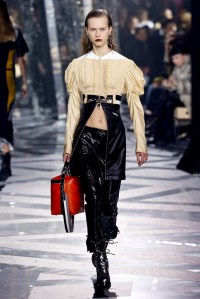 Louis Vuitton RTW Fall 2016
