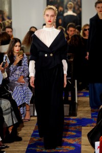 Maison Rabih Kayrouz RTW Fall 2016