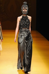 Nguyen Cong Tri RTW Fall 2016