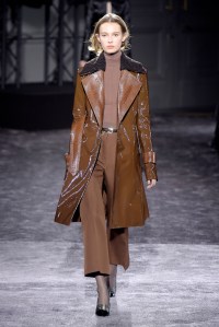 Nina Ricci RTW Fall 2016
