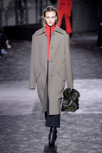 Nina Ricci RTW Fall 2016
