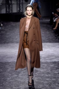 Nina Ricci RTW Fall 2016