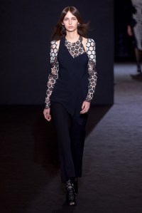Roland Mouret RTW Fall 2016