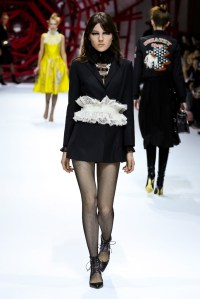 Shiatzy Chen RTW Fall 2016