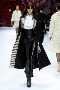 Shiatzy Chen RTW Fall 2016