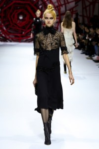 Shiatzy Chen RTW Fall 2016
