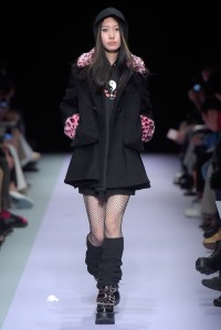 Tokyo New Age RTW Fall 2016: Keisuke Yoshida