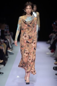 Tokyo New Age RTW Fall 2016: Kotoha Yokozawa