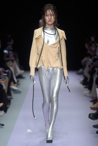 Tokyo New Age RTW Fall 2016: Kotoha Yokozawa