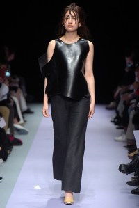 Tokyo New Age RTW Fall 2016: Kotoha Yokozawa