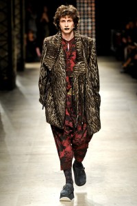 Vivienne Westwood RTW Fall 2016