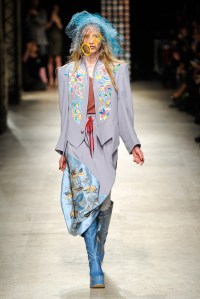 Vivienne Westwood RTW Fall 2016