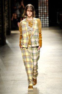 Vivienne Westwood RTW Fall 2016