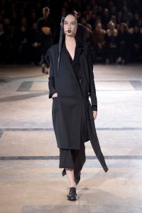 Yohji Yamamoto RTW Fall 2016