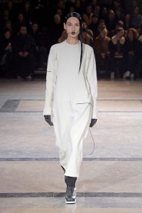 Yohji Yamamoto RTW Fall 2016