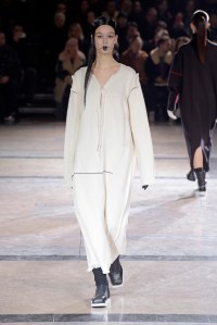 Yohji Yamamoto RTW Fall 2016