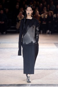 Yohji Yamamoto RTW Fall 2016