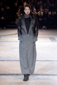 Yohji Yamamoto RTW Fall 2016