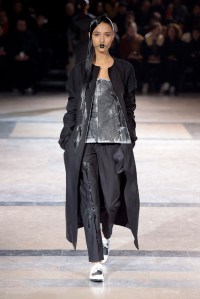 Yohji Yamamoto RTW Fall 2016