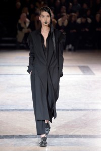 Yohji Yamamoto RTW Fall 2016