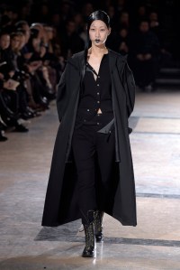 Yohji Yamamoto RTW Fall 2016