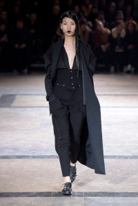 Yohji Yamamoto RTW Fall 2016