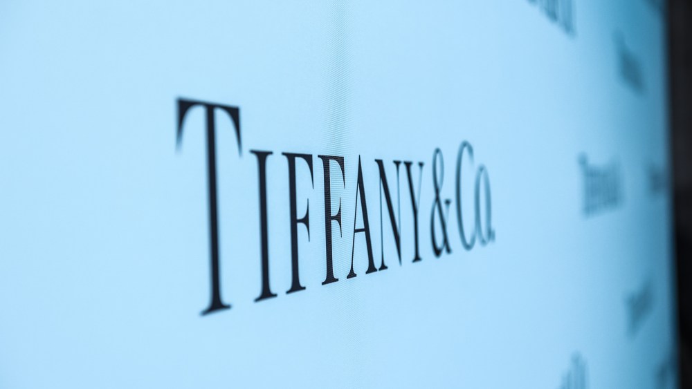 Tiffany's Net Gains Despite 6% Sales Drop