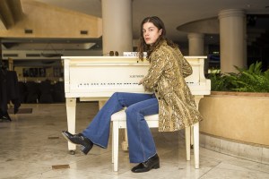 Garrett Borns of BØRNS.