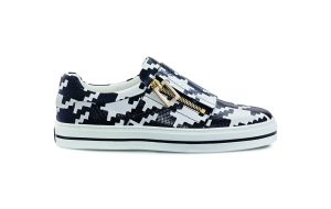 Roger Vivier comfort-shoe-trend-f16-22