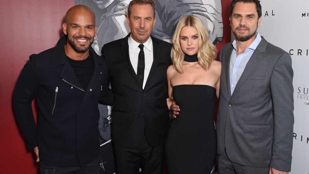 Amaury Nolasco, Kevin Costner, Alice Eve and Ariel Vromen at the "Criminal" New York Premiere
