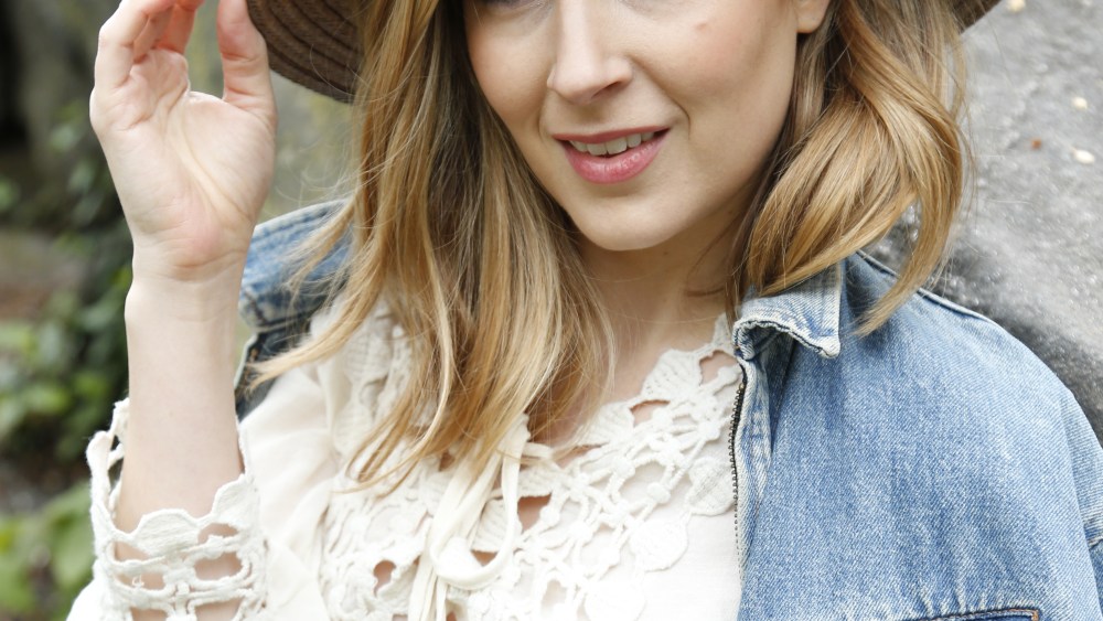 Hannah Elless