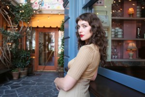 Lola Kirke