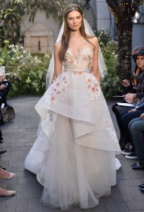 Monique Lhuillier Bridal Spring 2017