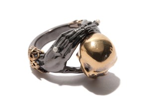 McQueen Fall 2016 Ring Trends