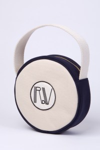 A style from Rue de Verneuil.
