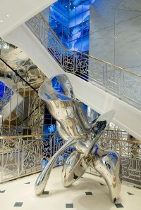 Sculpture "Distant Cousin" by Tony Cragg, 2008