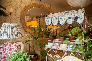 Belgravia in Bloom: Retailers celebrate the annual Chelsea Flower Show in London