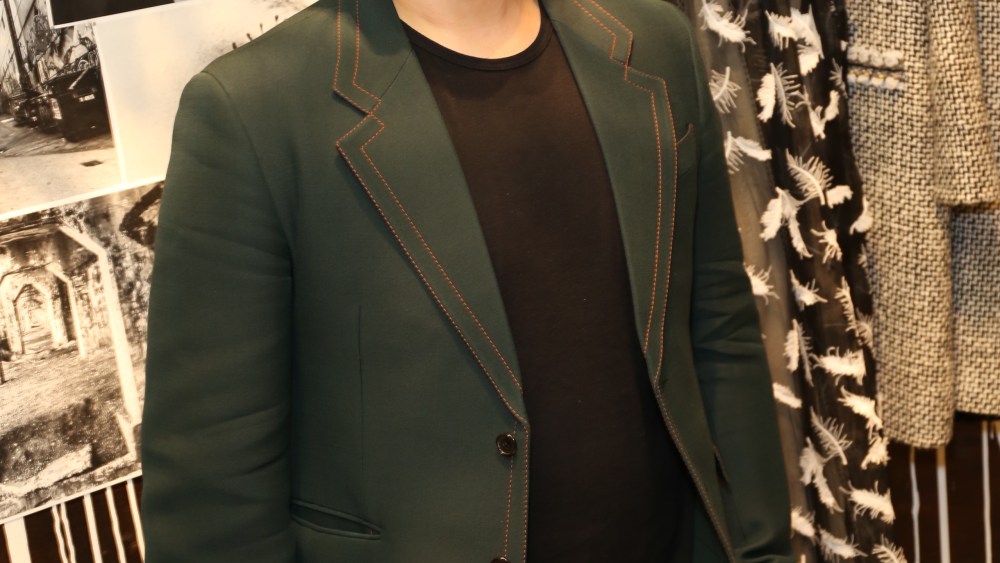 Huishan Zhang